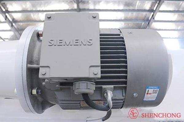 三相異步電動機(jī).jpg 三相異步電動機(jī).jpg