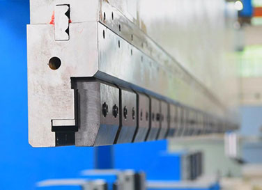 雙機(jī)聯(lián)動(dòng)折彎?rùn)C(jī)上?？烧{(diào)