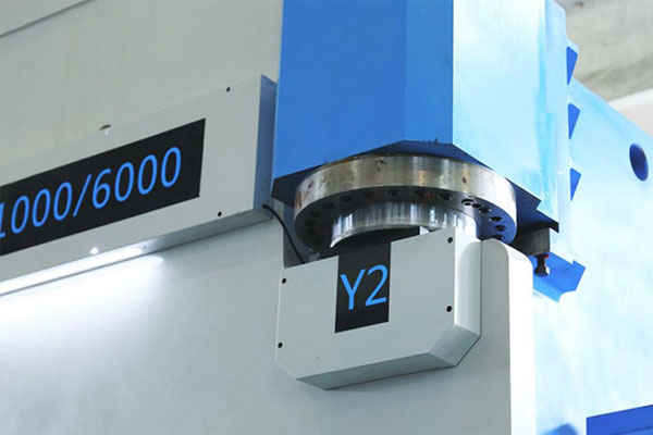 雙機(jī)聯(lián)動(dòng)折彎?rùn)C(jī)Y1、Y2