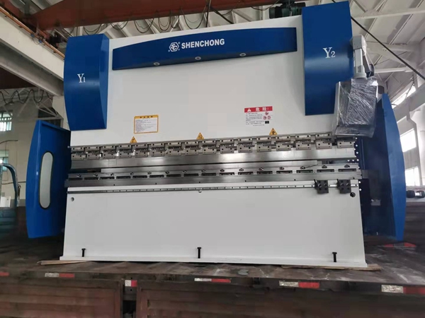 125TⅩ3200泵控伺服數(shù)控折彎機