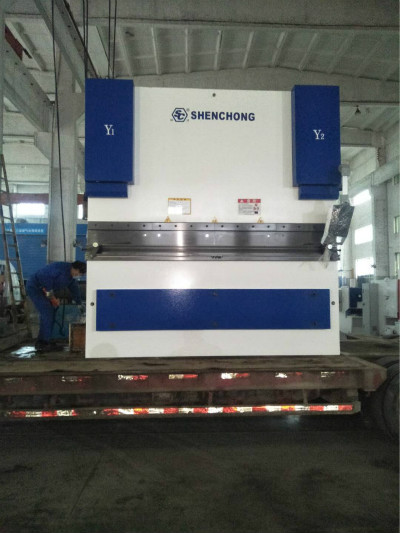 裝車數(shù)控折彎機 裝車數(shù)控折彎機