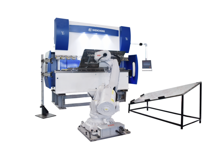 數(shù)控折彎機(jī)器人適用哪些客戶群體?